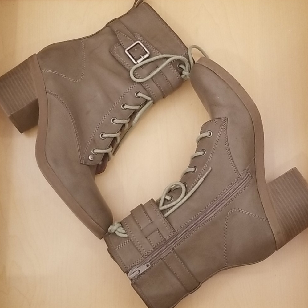 Guess Booties